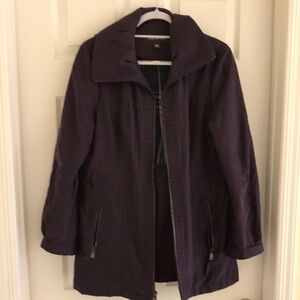 Jones New York winter coat jacket deep plumb color size large.